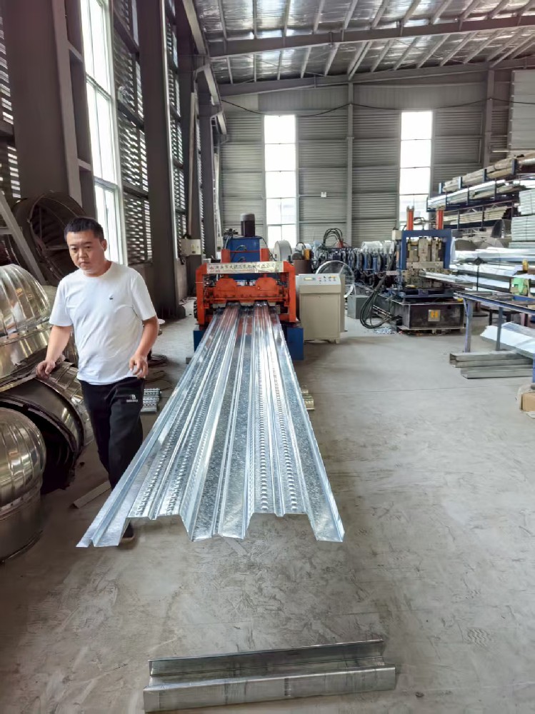 鋼構(gòu)樓承板